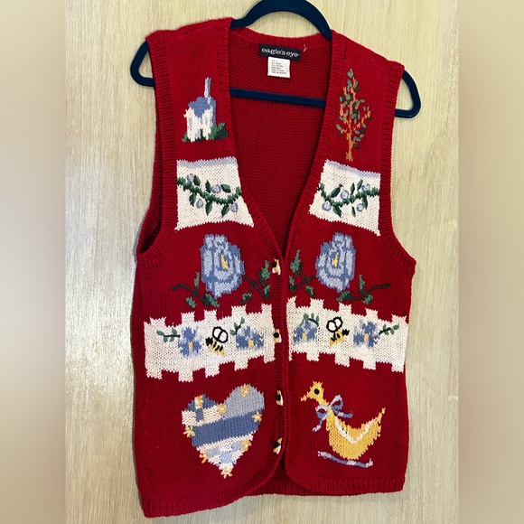 Eagle’s Eye Vintage Red Knitted Floral Bumblebee Cottagecore Vest, Sleeveless - Picture 6 of 14